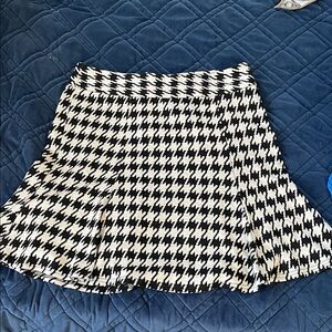 Black and White Houndstooth Circle Skirt